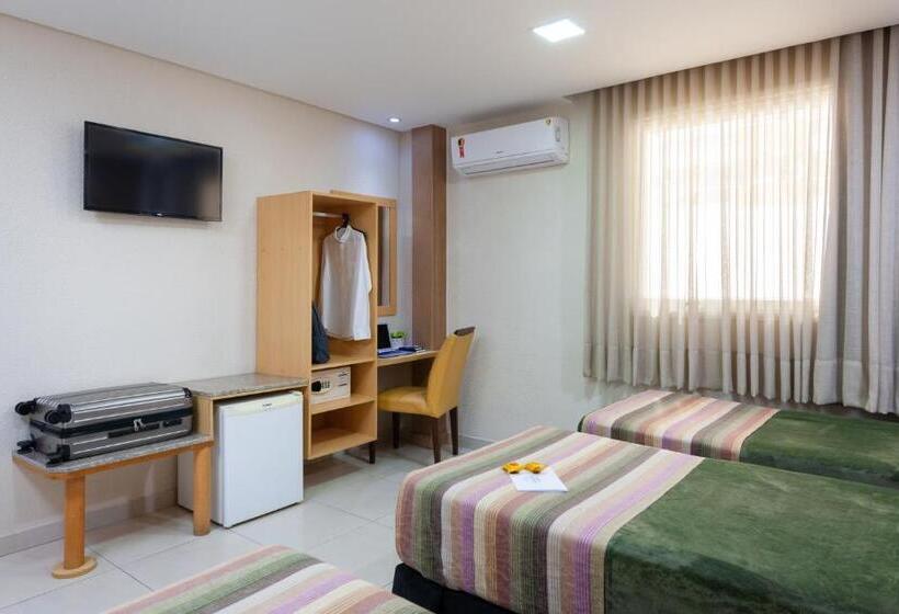 スタンダードトリプルルーム, Olympia