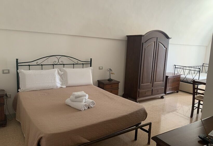 Трехместный Номер Superior, Villa Raffaella