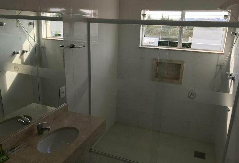 스탠다드 룸 킹사이즈 침대, Villaggio Nobre