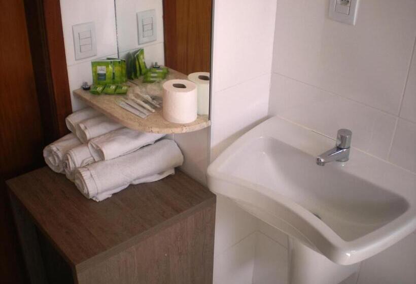 장애인을 위한 킹사이즈 침대 스탠다드 룸, Villaggio Nobre