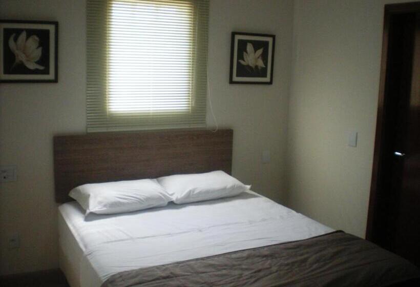 디럭스 룸 킹사이즈 침대, Villaggio Nobre