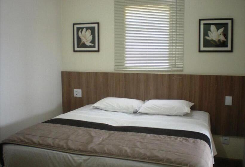 디럭스 룸 킹사이즈 침대, Villaggio Nobre