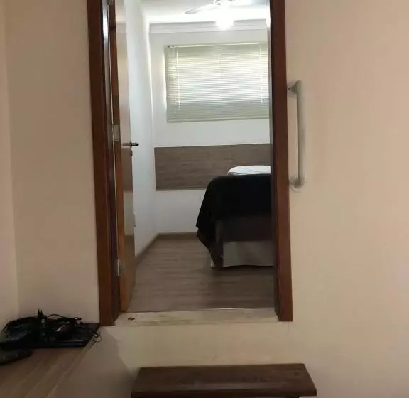 Deluxe Kolmen Hengen Huone, Villaggio Nobre