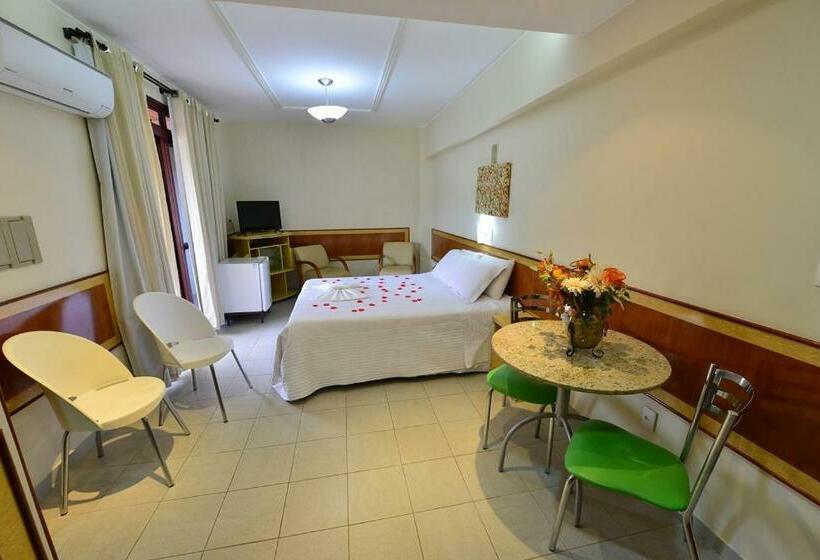 자쿠지 스위트, Vind S Plaza