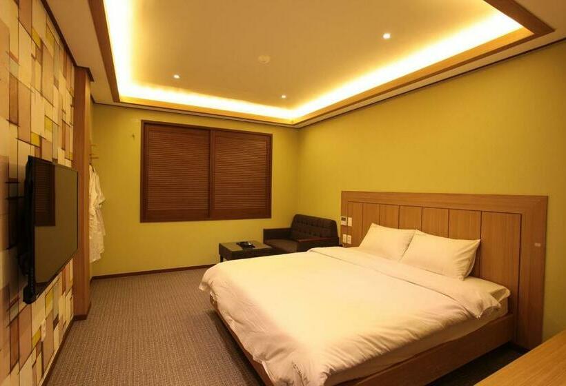 豪华房间, W Topdong