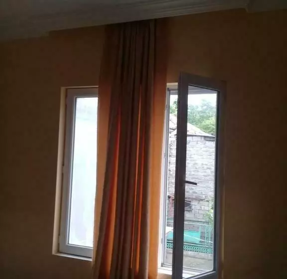 اتاق استاندارد, Guest House 293