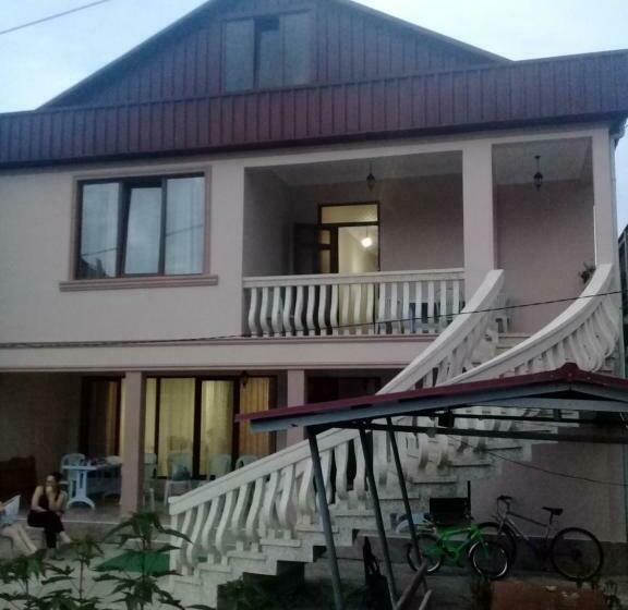 اتاق لوکس, Guest House 293