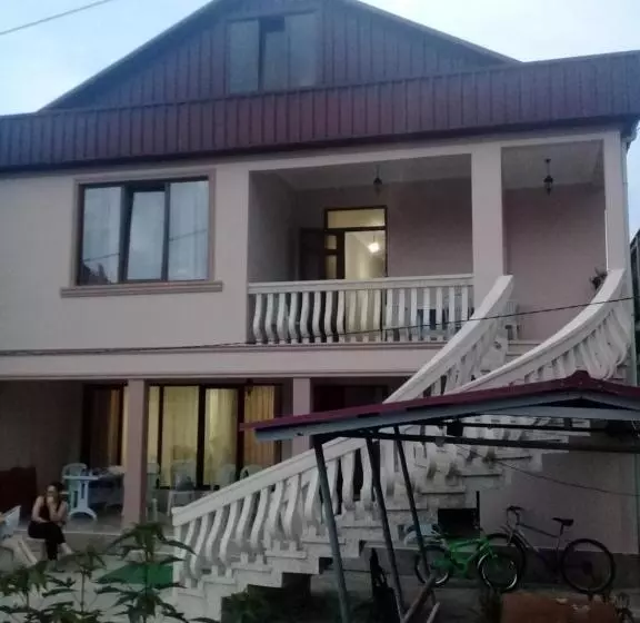 اتاق استاندارد چهار تخته, Guest House 293