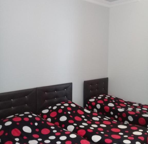 اتاق استاندارد چهار تخته, Guest House 293