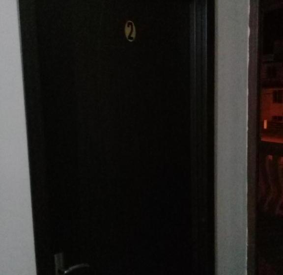 اتاق استاندارد, Guest House 293