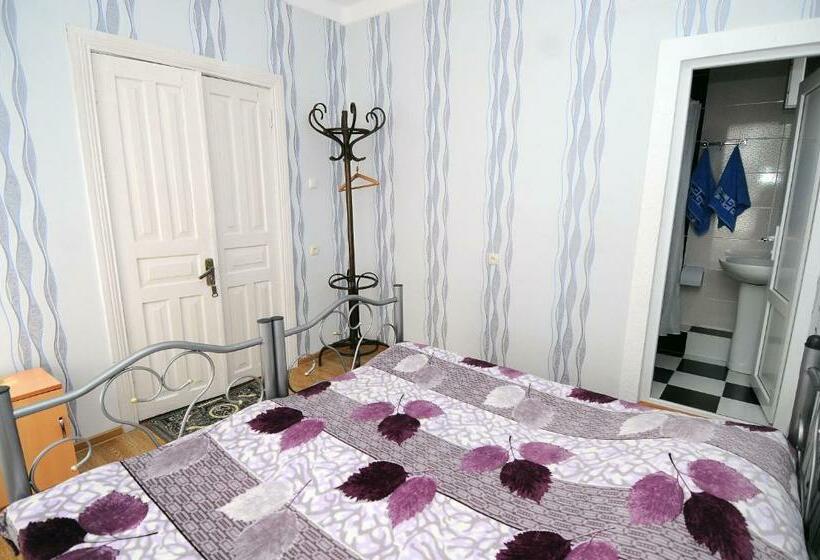 اتاق استاندارد, Guest House Darejani