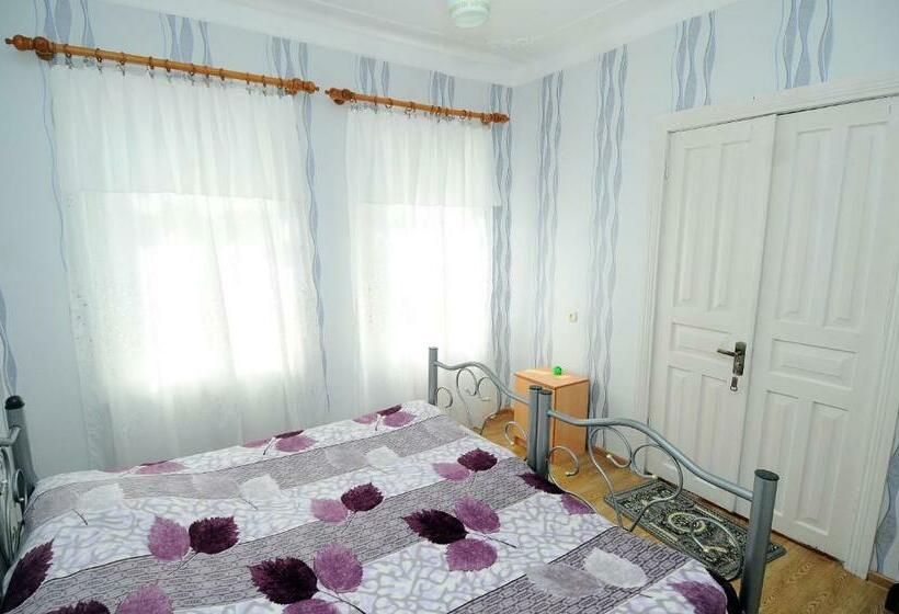 اتاق استاندارد, Guest House Darejani