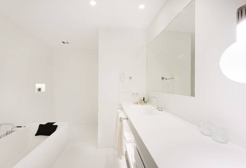 سوییت جونیور, Mercer Sevilla 5 Gl