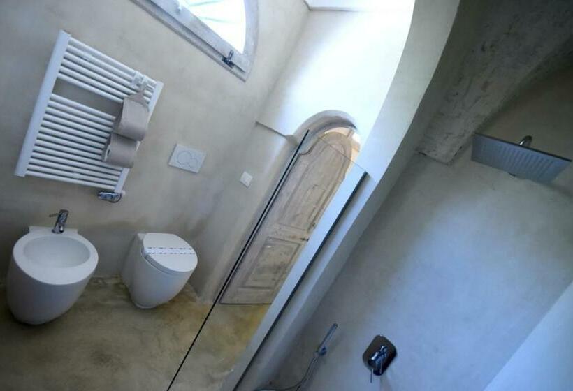 غرفة قياسية, Palazzo Castriota