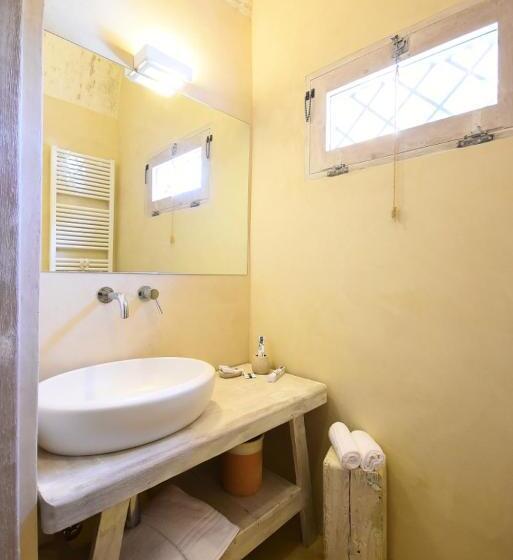 غرفة سوبيريور, Palazzo Castriota