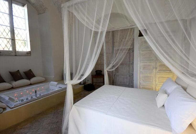 جناح, Palazzo Castriota