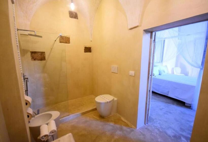 스위트, Palazzo Castriota