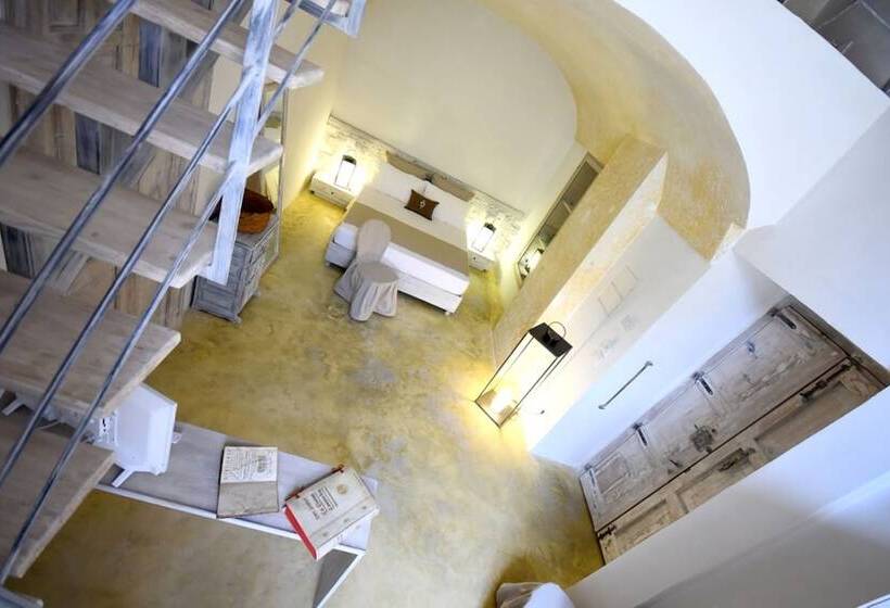 غرفة ديلوكس, Palazzo Castriota