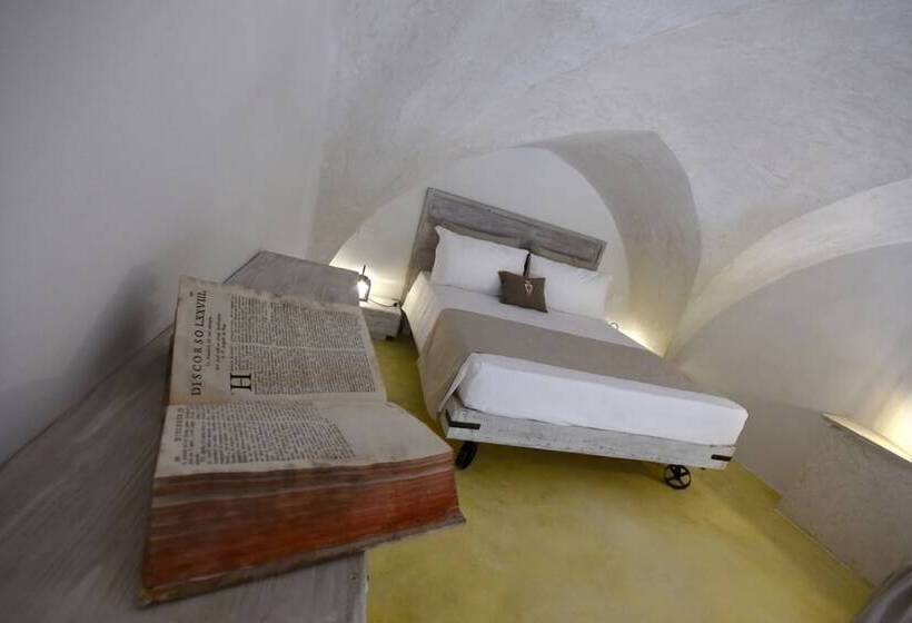 غرفة ديلوكس, Palazzo Castriota