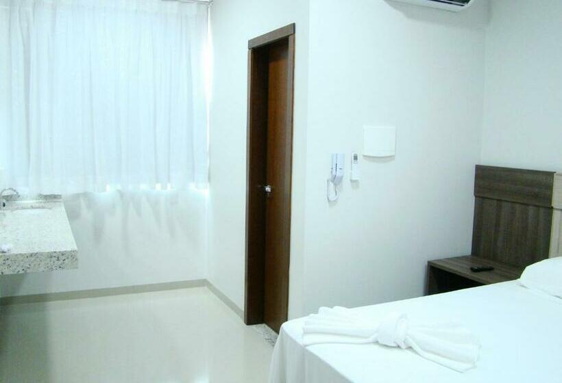 标准间, Petroshop