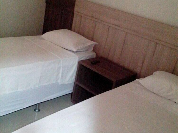 标准间, Petroshop