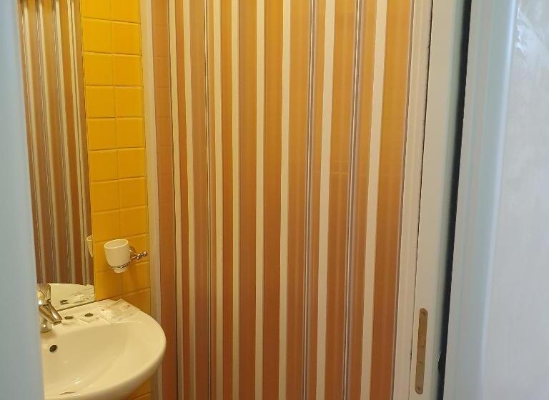 스탠다드 룸, Ristorante Rinelli