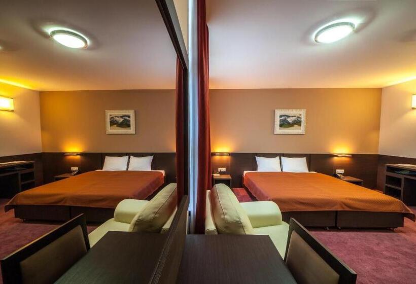 سوییت جونیور, Terminus