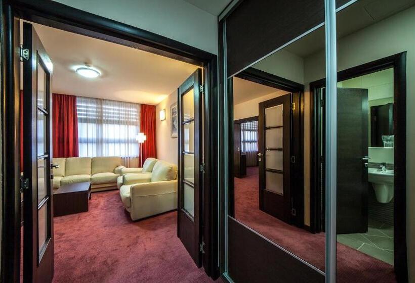 سوییت, Terminus