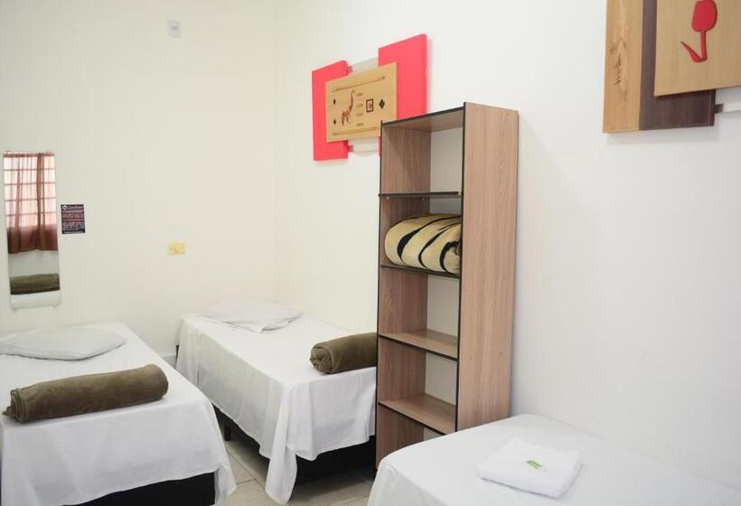 غرفة أساسية ثلاثية, Lize Hotel Rodoviária