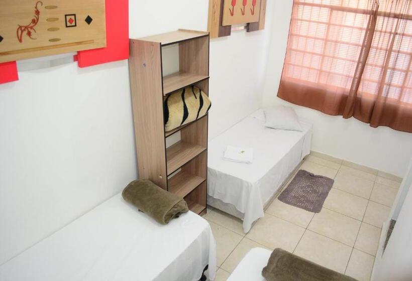 חדר בסיסי לשלושה, Lize Hotel Rodoviária