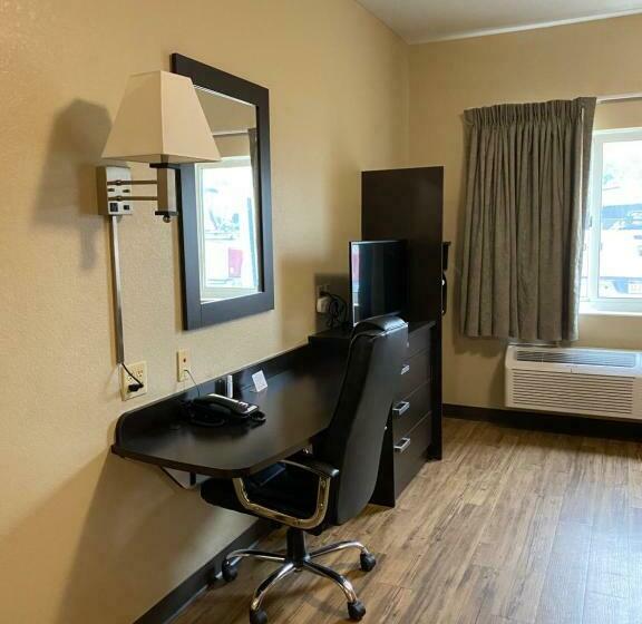 Номер Стандарт Адаптированный для Инвалидов, Suburban Studios Washington, Pa