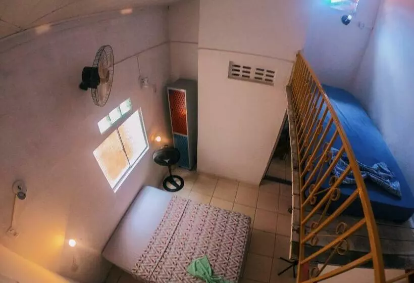 スタンダードトリプルルーム, Viela Hostel