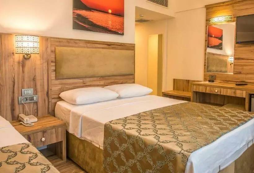 Triple Room Sea View, Akcakoca Poyraz Otel