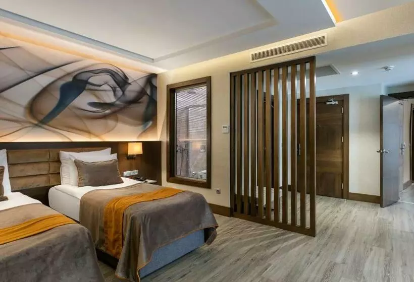 اتاق لوکس خانوادگی, B Business Hotel & Spa