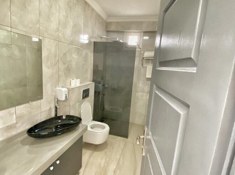 标准间, Deniz Otel