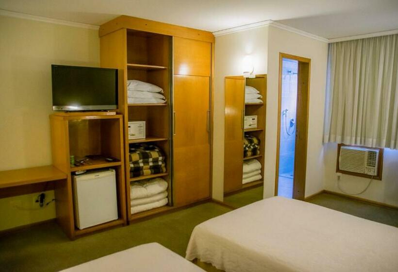 スタンダードトリプルルーム, Barbur Plaza