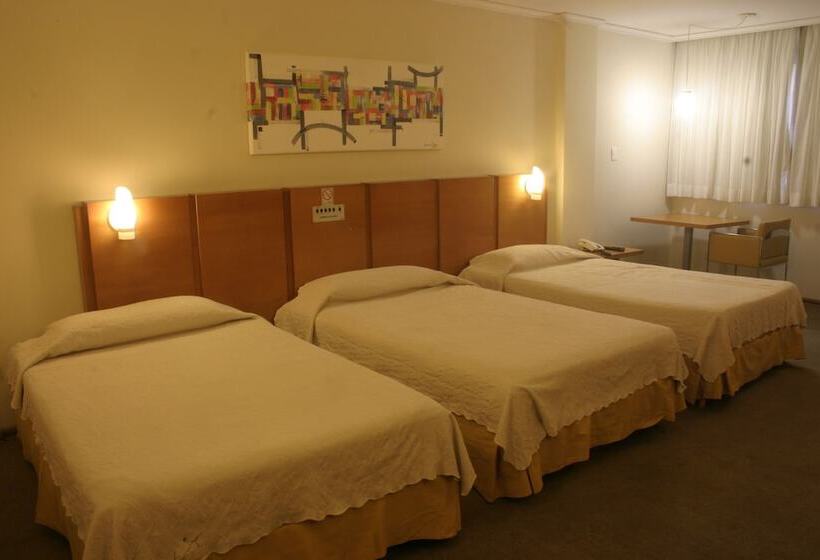 エクゼクティブトリプル, Barbur Plaza