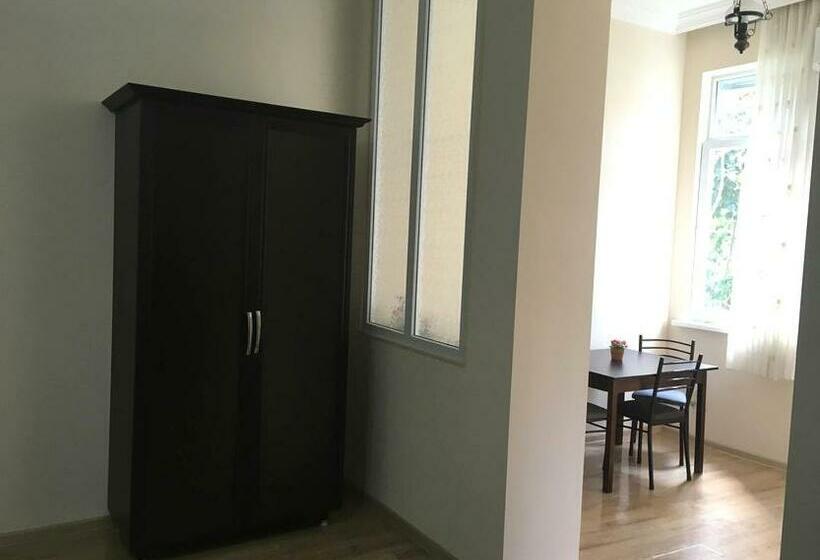 اتاق استاندارد, Batumi Summer