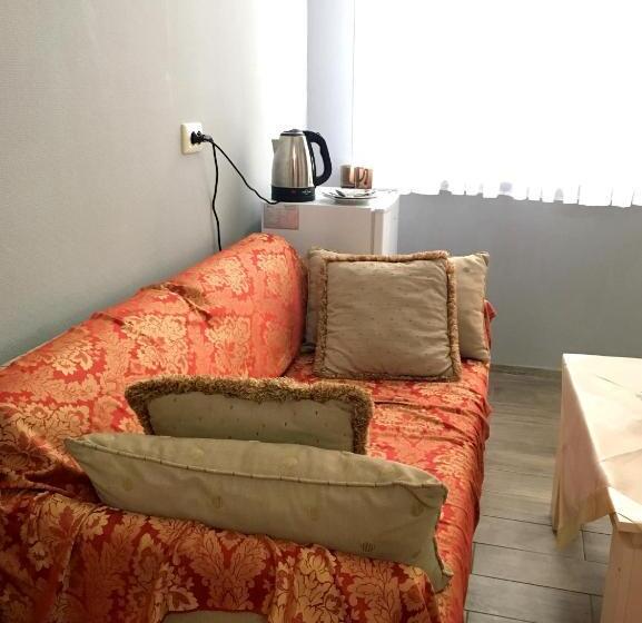 اتاق استاندارد, Batumi Summer