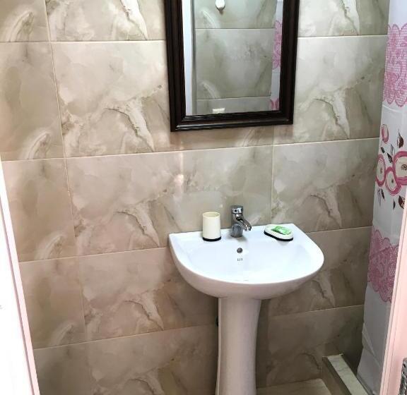 اتاق استاندارد, Batumi Summer