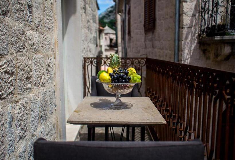 سوئیت با بالکن, Boutique Hotel Hippocampus