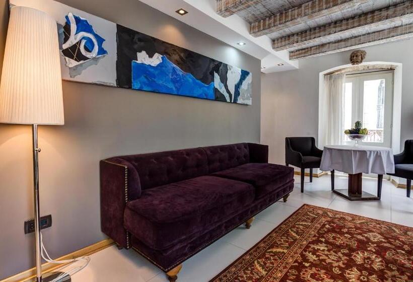 سوئیت با بالکن, Boutique Hotel Hippocampus