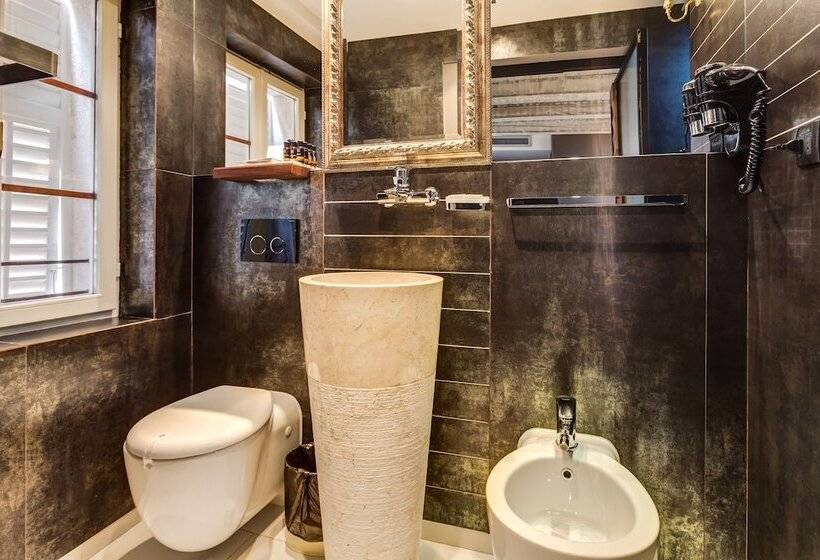 سوییت لوکس, Boutique Hotel Hippocampus