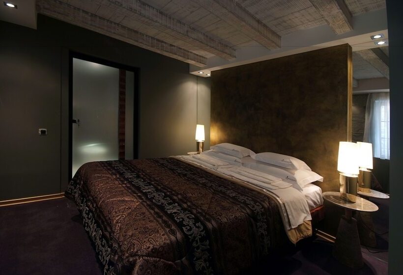 سوییت لوکس, Boutique Hotel Hippocampus