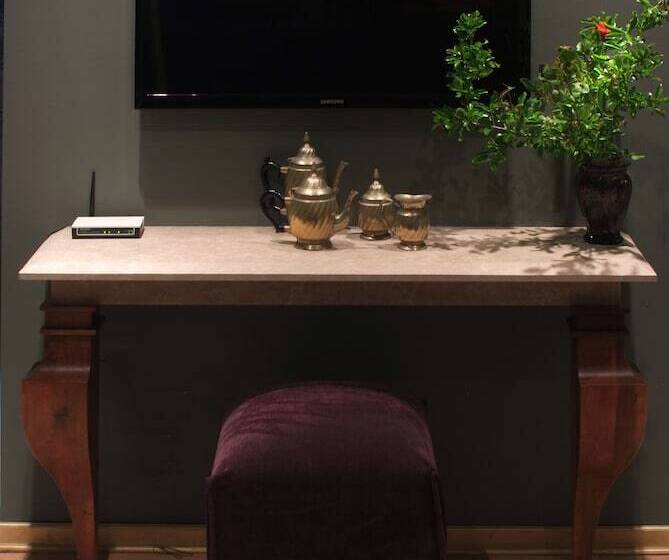 سوییت لوکس, Boutique Hotel Hippocampus