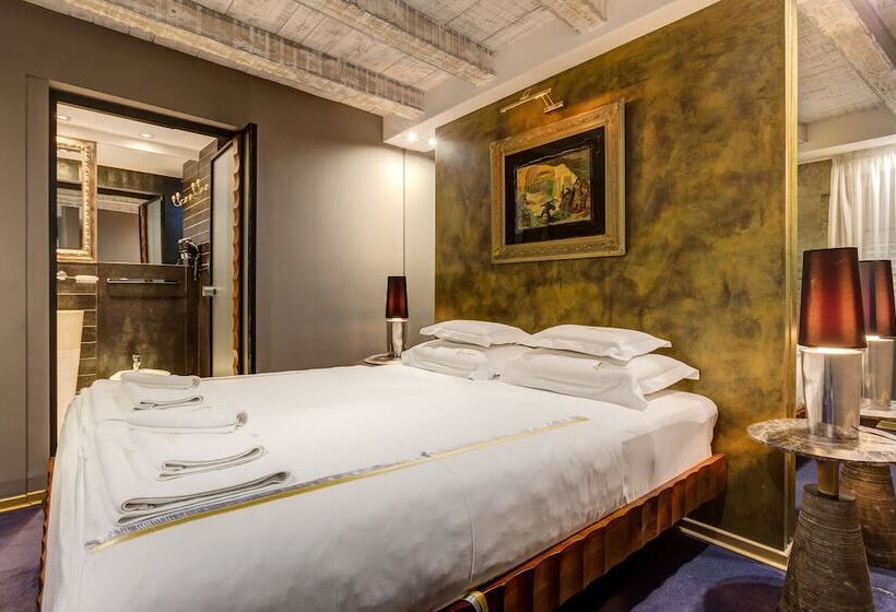 سوییت لوکس, Boutique Hotel Hippocampus