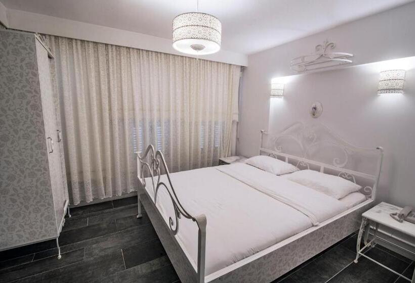 اتاق استاندارد, Büyükada Port