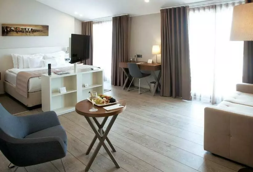 Superior-huone, Casa Bianca