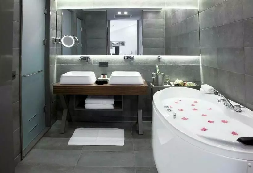 Superior-huone, Casa Bianca