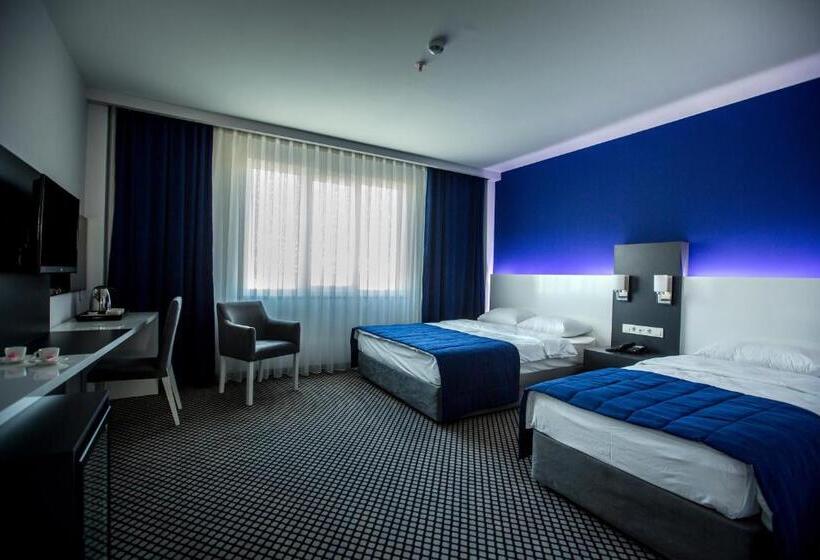 Habitació Familiar Deluxe, Cavit Duvan Prestige